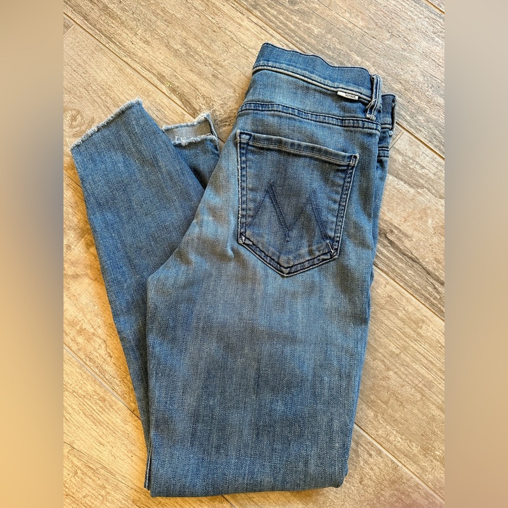 MOTHER Stunner Zip Ankle Step Fray Jeans